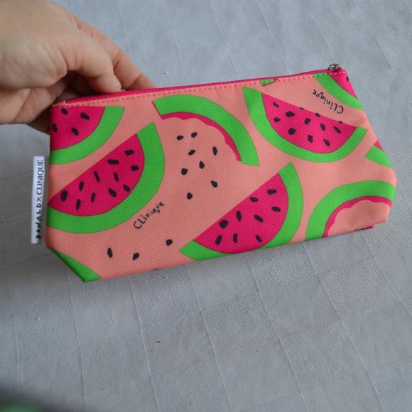 Clinique 5 Cosmetic Bags Fruits & Flowers Patterns - Picture 4 of 7